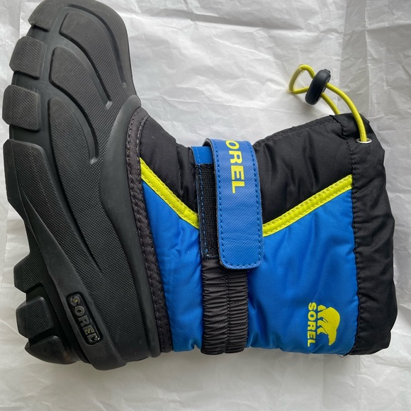 SOREL Flurry Snow Boot kids 12 - Picture 1 of 13